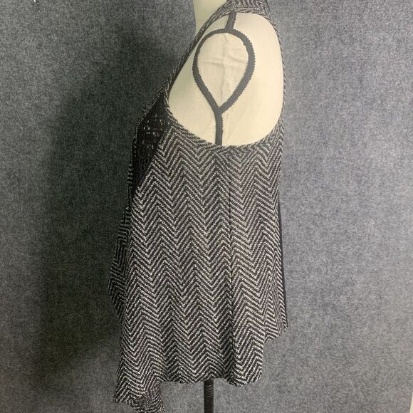 Maurice’s Open Vest Size M Waterfall Chevron Pattern Crochet Lace Boho Festival - Picture 8 of 12
